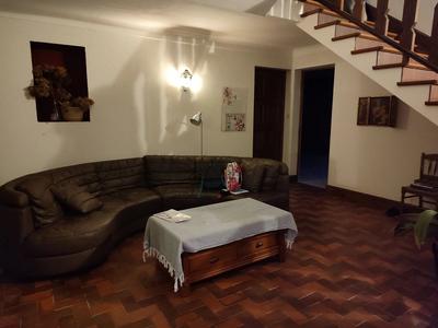 Maison - 400 m² - 13 pièces