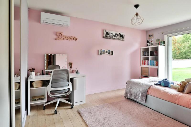 Propriété - 180 m² - 6 pièces