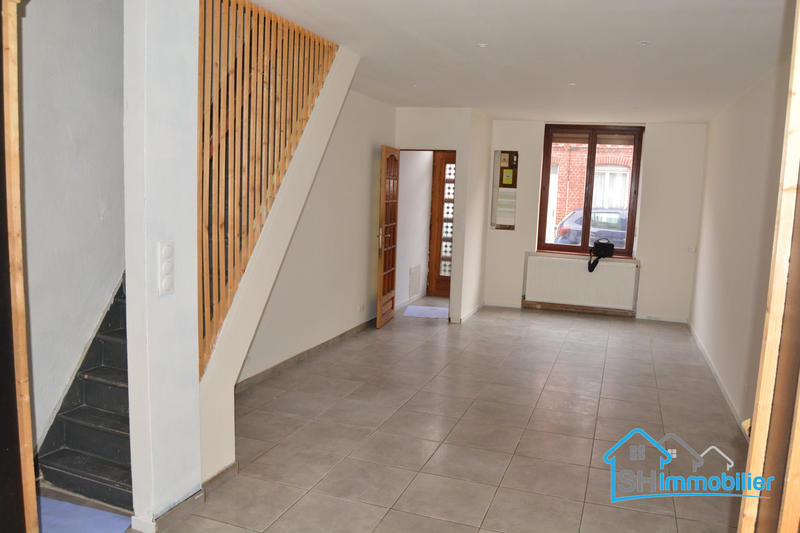 Maison - 80 m² - 5 pièces