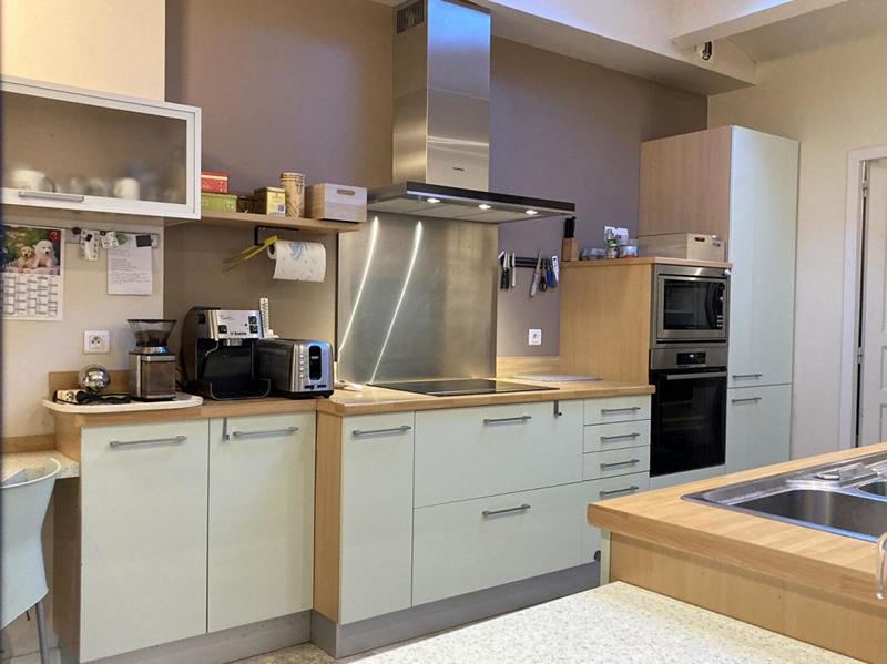 Appartement - 155 m² - 6 pièces