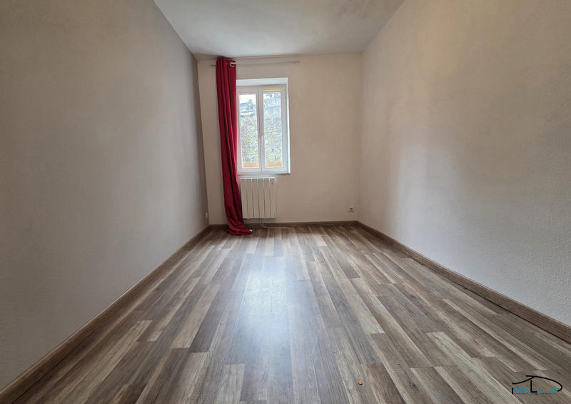 Maison - 94 m² - 4 pièces