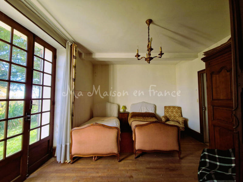 Longère - 180 m² - 8 pièces