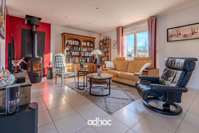 Maison traditionnelle - 160 m² - 7 pièces