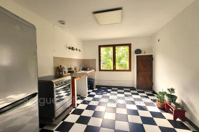 Maison - 141 m² - 6 pièces