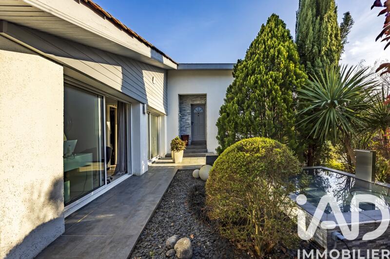 Maison - 131 m² - 5 pièces