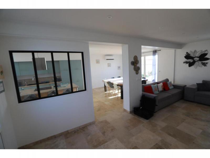 Maison - 121 m² - 5 pièces