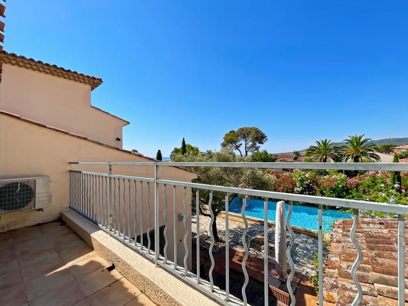 Maison - 175 m² - 6 pièces