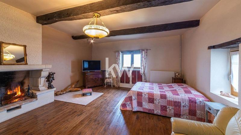 Maison de village - 179 m² - 6 pièces