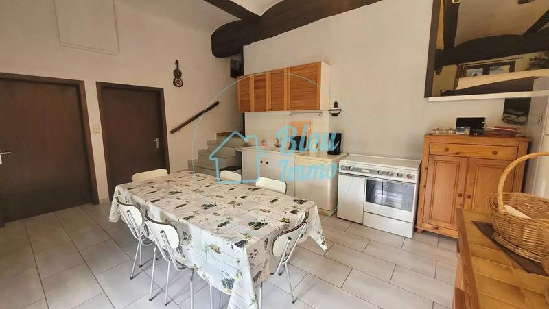 Maison - 288 m² - 8 pièces