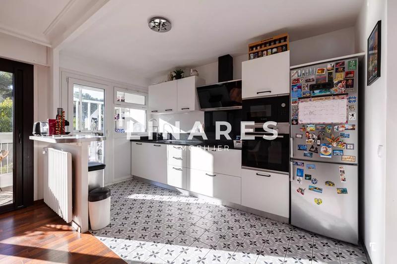 Appartement - 70 m² - 3 pièces