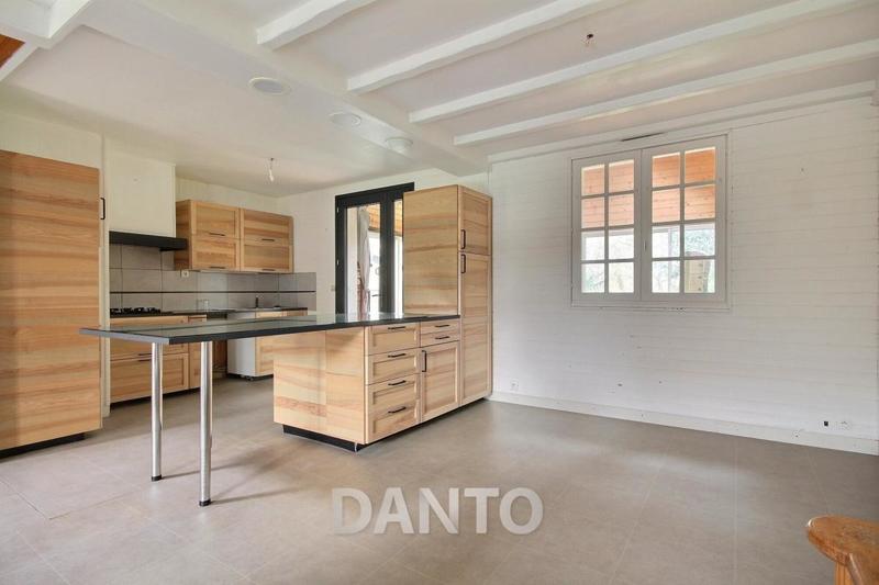 Maison - 114 m² - 7 pièces