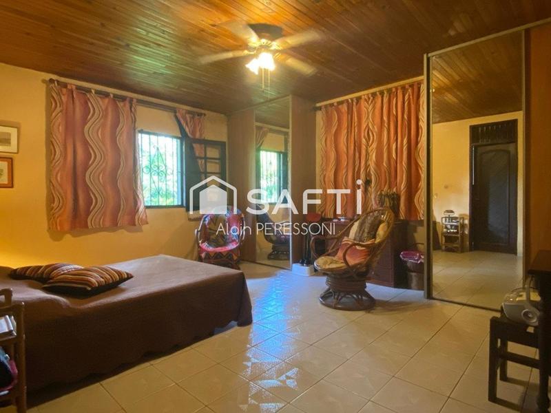 Maison - 136 m² - 5 pièces