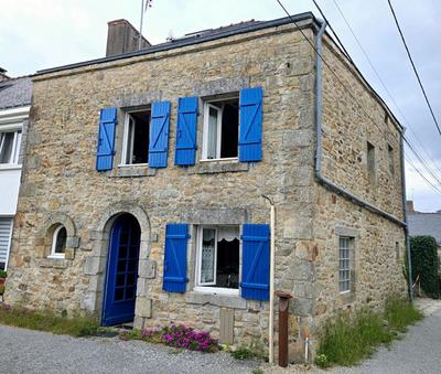 Maison en pierre - 75 m² - 4 pièces