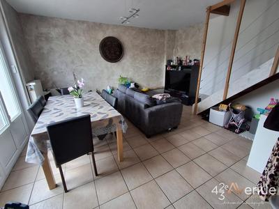 Maison - 93 m² - 3 pièces