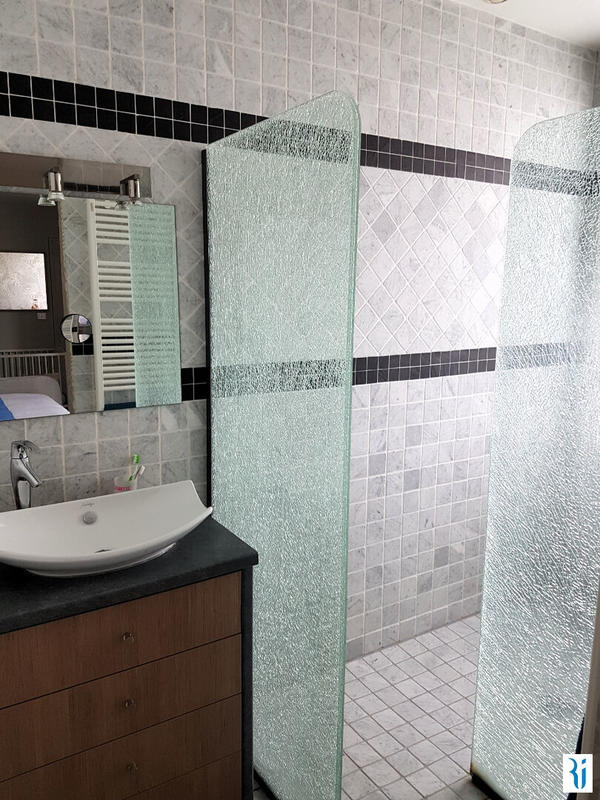 Maison - 225 m² - 8 pièces