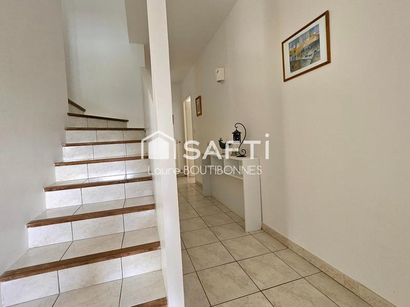 Maison - 195 m² - 8 pièces