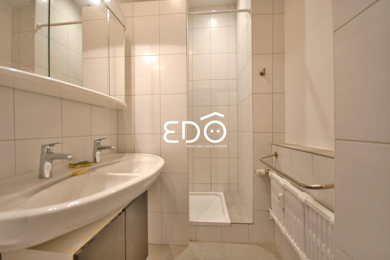 Appartement - 157 m² - 7 pièces