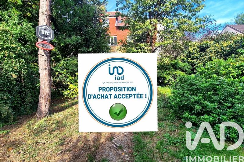 Maison - 211 m² - 7 pièces