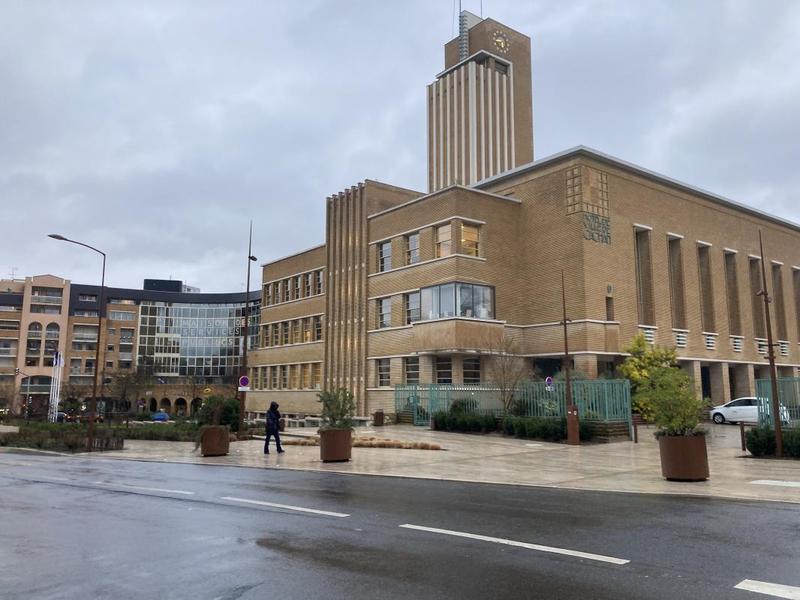 Local commercial - 143 m² - 2 pièces