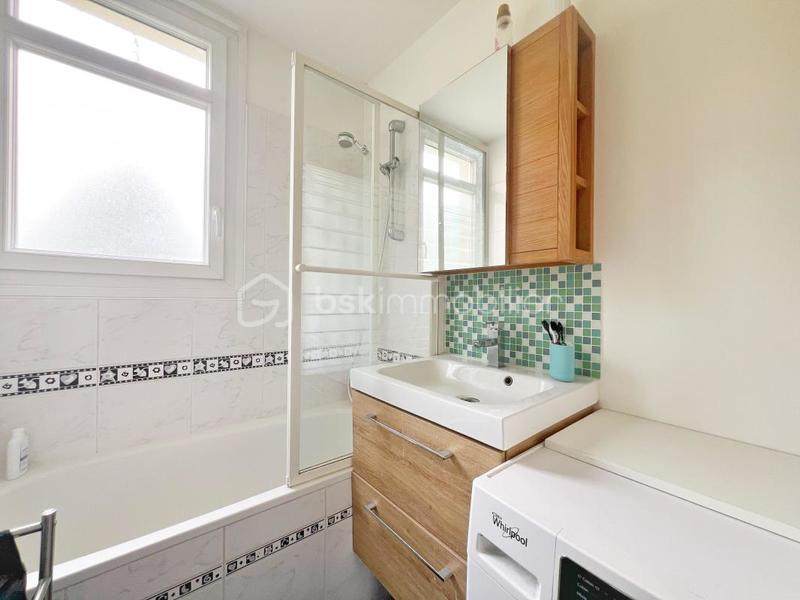 Appartement - 65 m² - 4 pièces