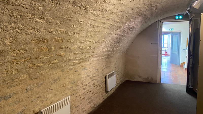 Local d'activité / Entrepôt - 150 m² - 7 pièces