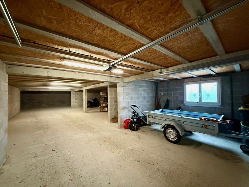 Villa - 219 m² - 7 pièces