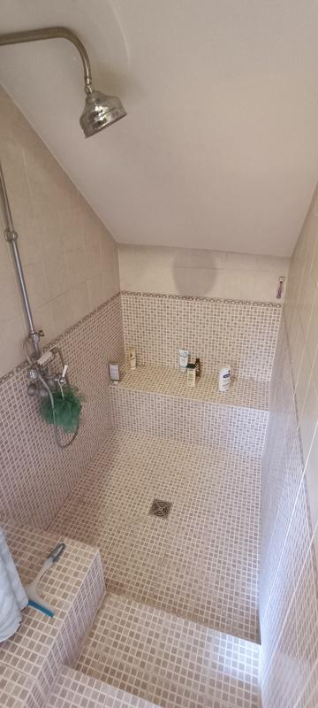 Corps de ferme - 235 m² - 8 pièces