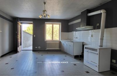 Maison - 110 m² - 4 pièces