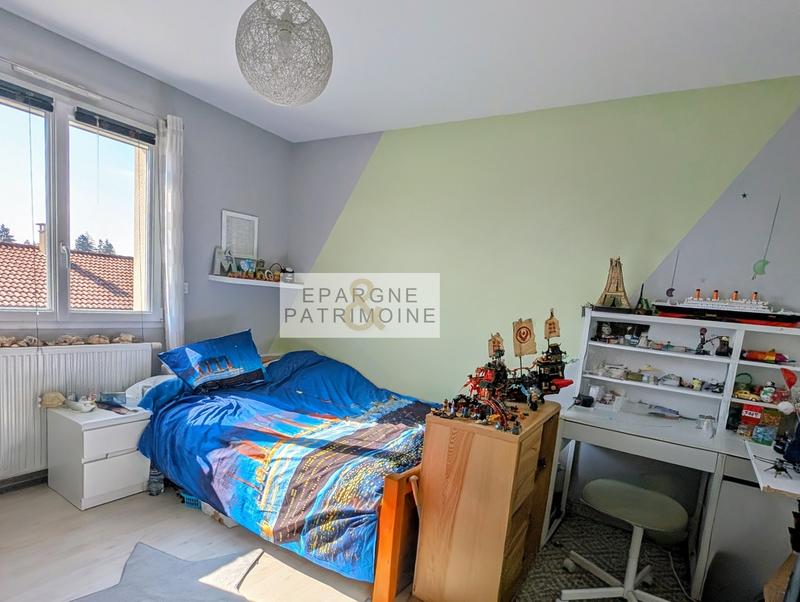 Maison - 111 m² - 5 pièces