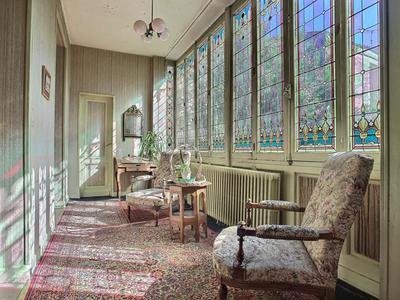 Maison - 230 m² - 9 pièces