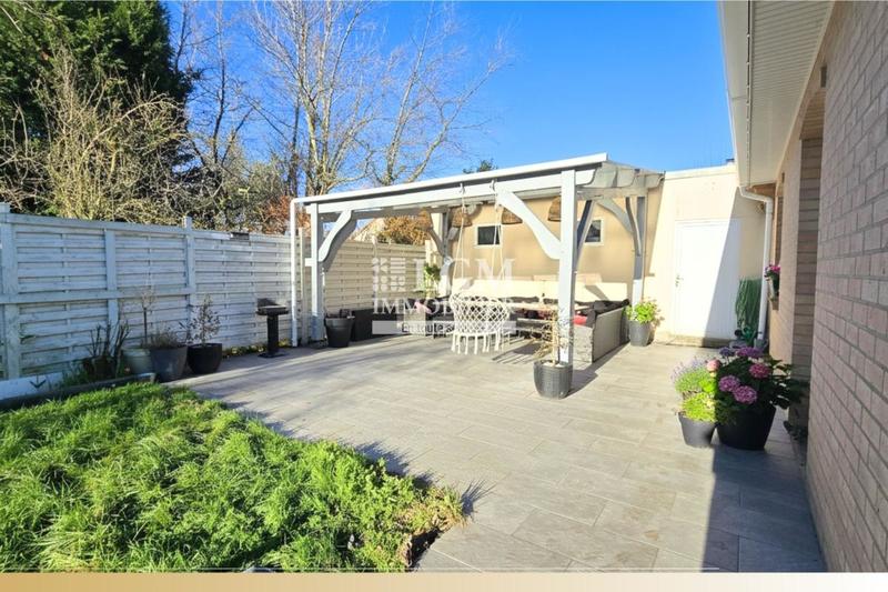 Pavillon - 115 m² - 6 pièces