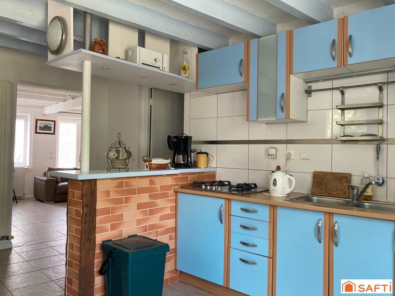 Maison - 237 m² - 10 pièces