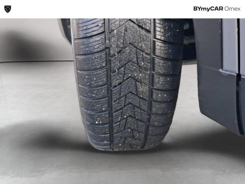 Peugeot 2008 Hybrid 145 e-Dcs6 série spéciale Envy