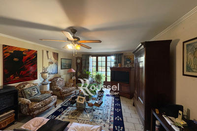 Maison - 212 m² - 6 pièces