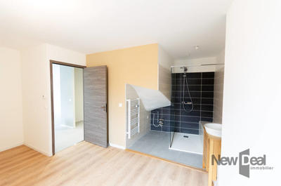 Appartement - 83 m² - 4 pièces