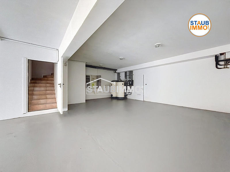 Maison - 287 m² - 8 pièces