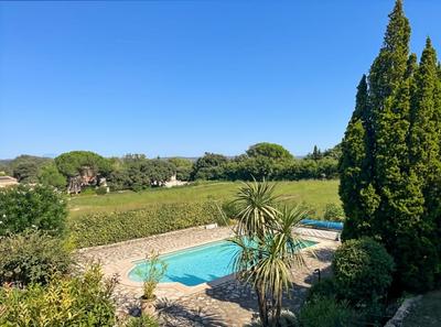 Maison - 167 m² - 7 pièces