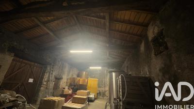 Maison - 292 m² - 5 pièces