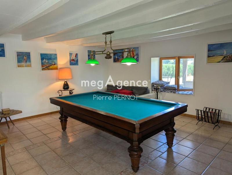 Maison - 294 m² - 10 pièces