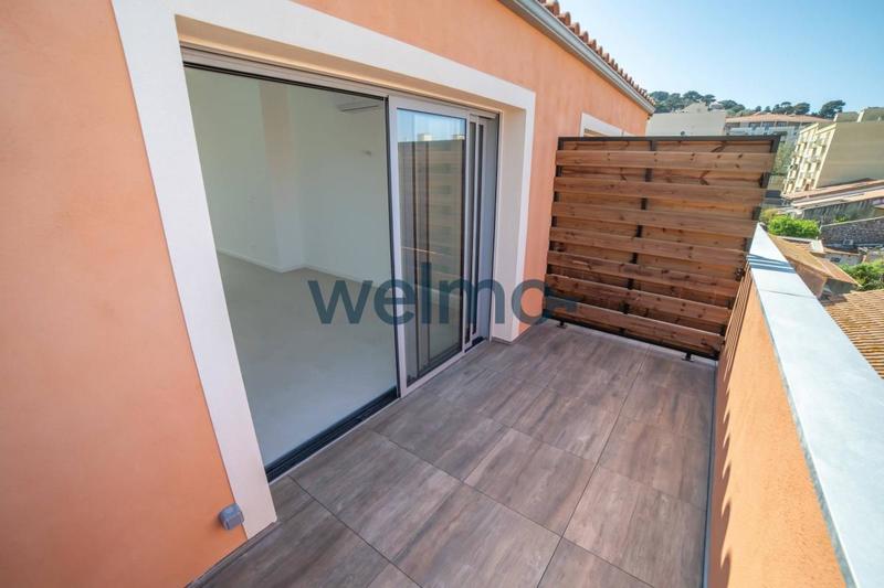 Appartement - 100 m² - 5 pièces