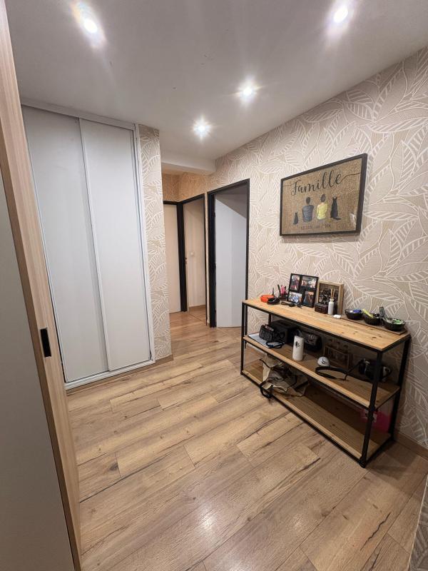 Appartement - 75 m² - 4 pièces