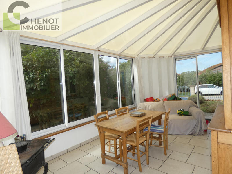 Propriété - 170 m² - 6 pièces