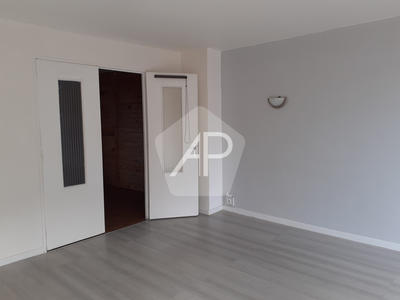 Appartement - 77 m² - 4 pièces