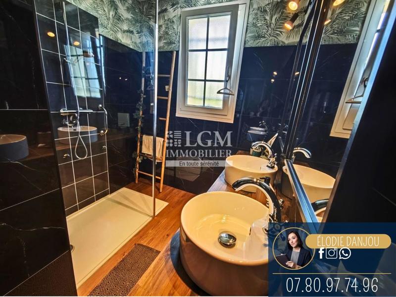 Maison - 120 m² - 5 pièces