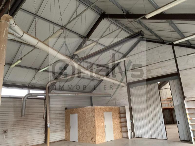 Local commercial - 778 m²