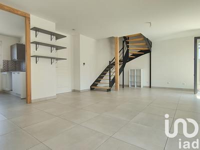 Maison - 94 m² - 5 pièces