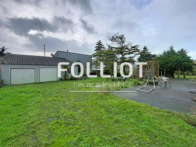 Maison - 221 m² - 6 pièces