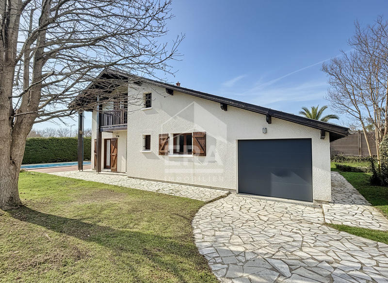 Maison - 112 m² - 5 pièces