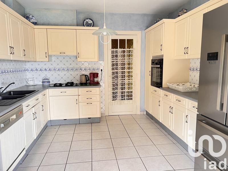 Maison - 137 m² - 7 pièces