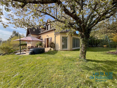 Maison - 184 m² - 7 pièces